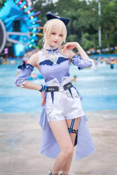 南宫cos崩坏三最新更新，更加真实的cosplay感受呈现