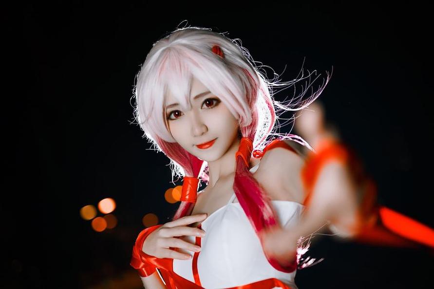 狼与香辛料cosplay南桃momoko：重温经典，尽享美景